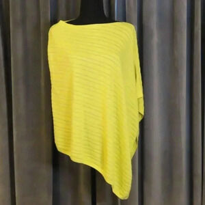 Talbots Women Poncho Sweater Side Asymmetrical Hem Boat Neck Yellow Size XS/S